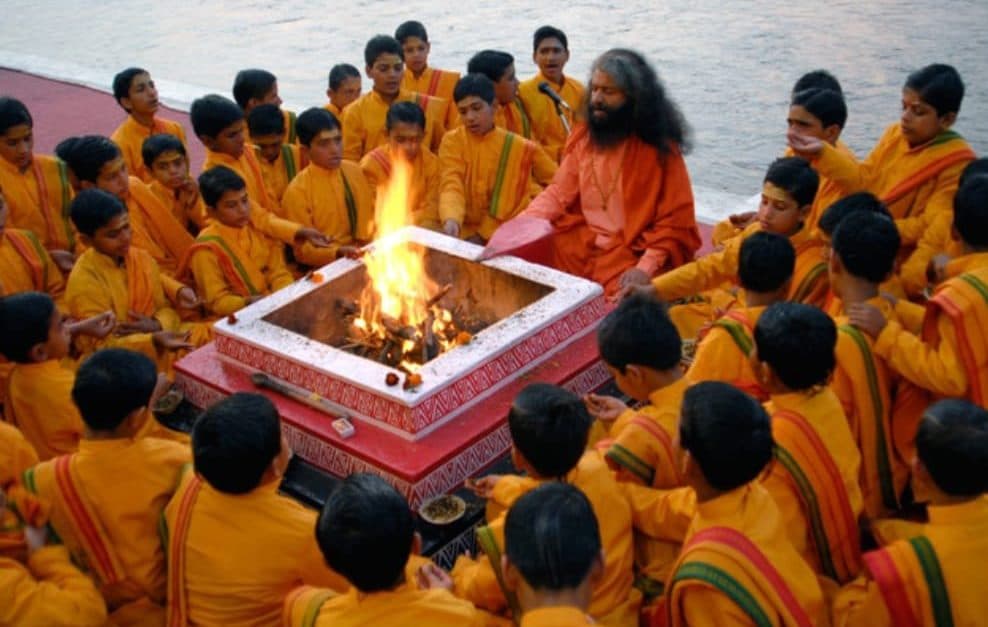 Yagya in the gurukul tradition, where his study began.